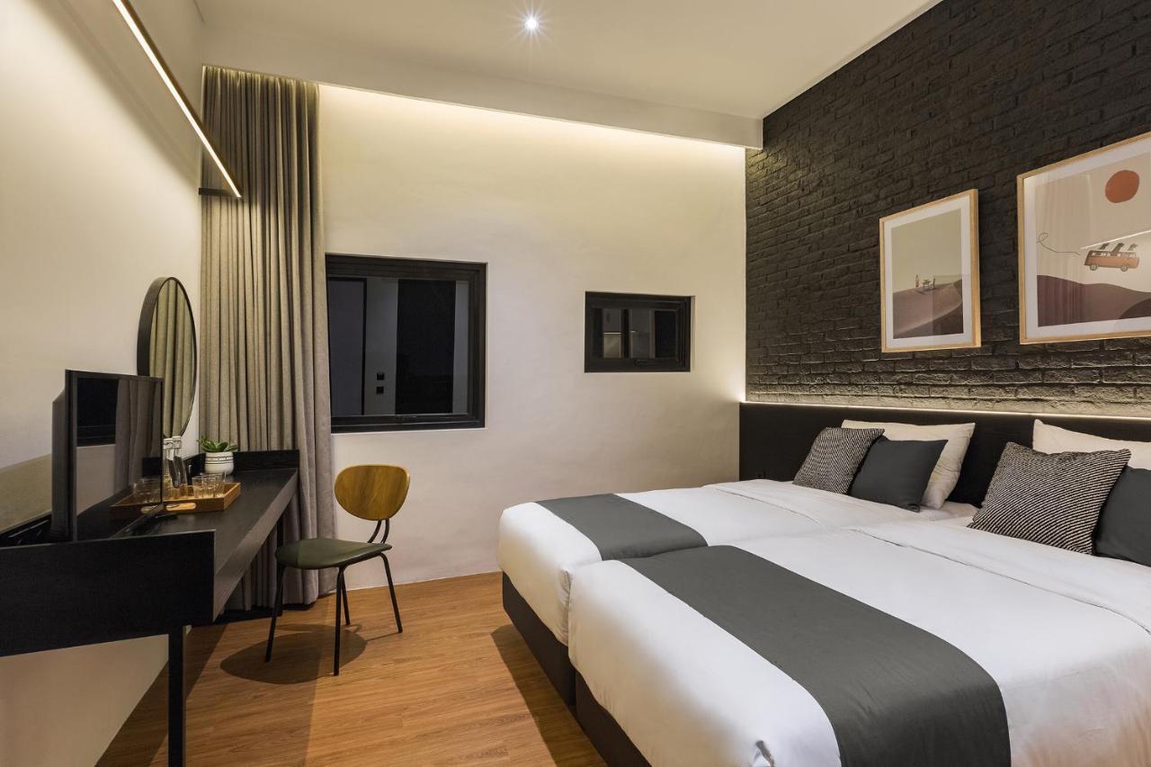 Qub Rooms Semarang Eksteriør bilde
