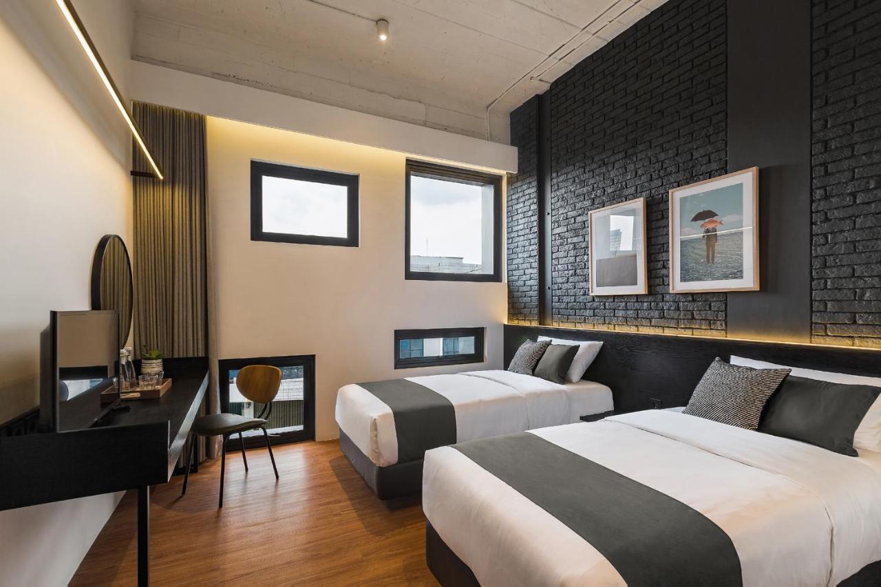 Qub Rooms Semarang Eksteriør bilde